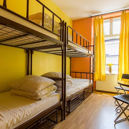 Hostal Let's Rock Party Hostel! Age Limit From 18 Until 40! *