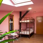 Let's Rock Party Hostel! Age Limit From 18 Until 40! Cracovie