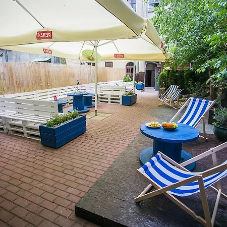 Vandrarhem Let's Rock Party Hostel! Age Limit From 18 Until 40! *
