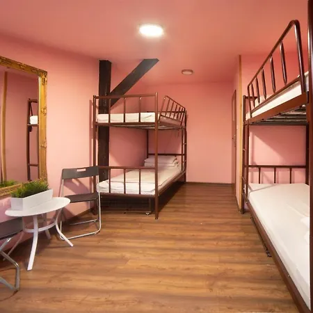 Let's Rock Party Hostel! Age Limit From 18 Until 40! * Krakow
