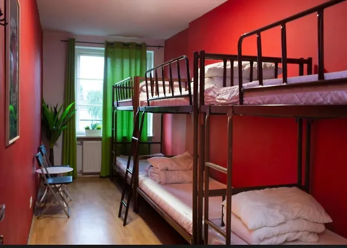 Hostel Let's Rock Party Hostel! Age Limit From 18 Until 40!