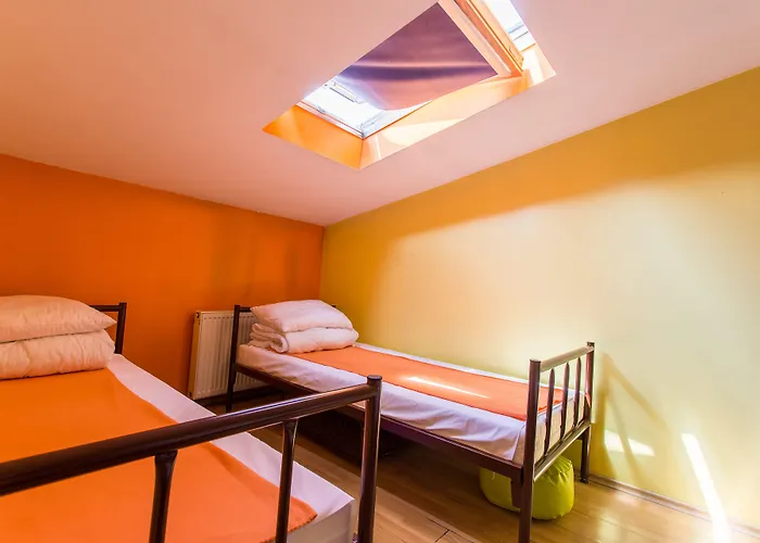 Let's Rock Party Hostel! Age Limit From 18 Until 40! Hostel Kraków