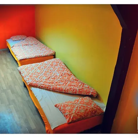 Let's Rock Party Hostel! Age Limit From 18 Until 40! Krakow