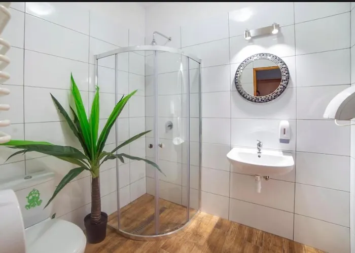 Let's Rock Party Hostel! Age Limit From 18 Until 40! Cracovia