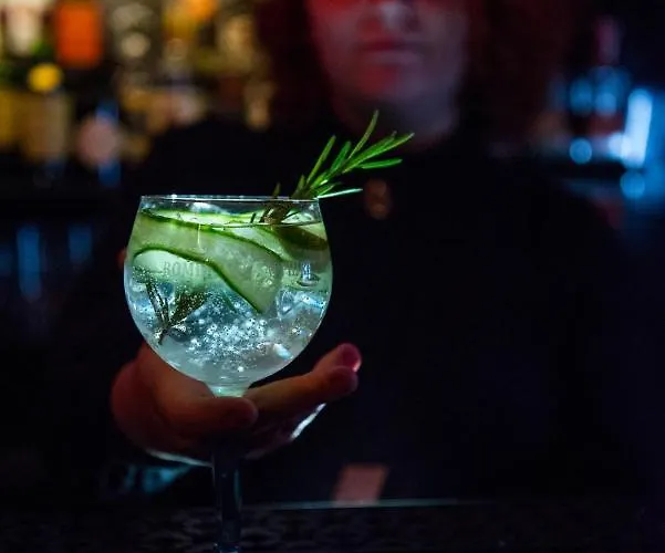 Let's Rock Party Hostel! Age Limit From 18 Until 40! Ostello